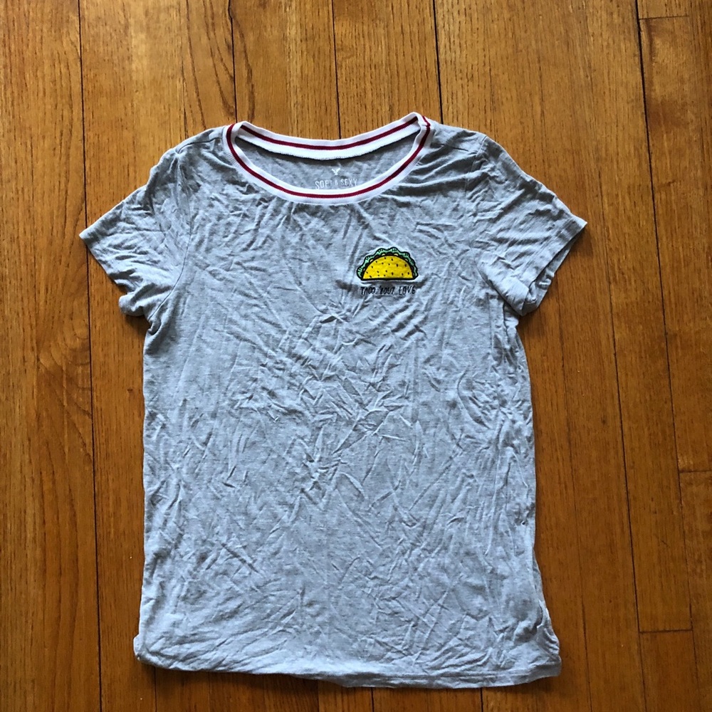 American Eagle Soft & Sexy Graphic Tee